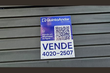 Casa à venda com 140m², 3 quartos e 4 vagas Casa à venda com 140m², 3 quartos e 4 vagasPlaca