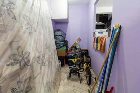 Casa à venda com 140m², 3 quartos e 4 vagas Casa à venda com 140m², 3 quartos e 4 vagasÁrea de Serviço