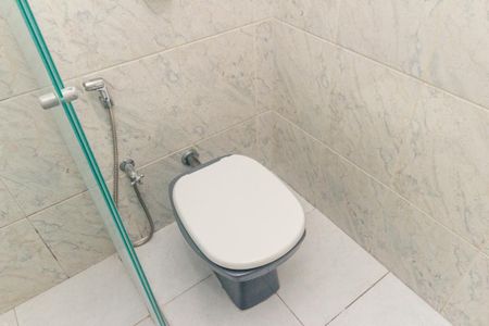 Apartamento à venda com 128m², 3 quartos e 1 vaga Apartamento à venda com 128m², 3 quartos e 1 vagaBanheiro 2