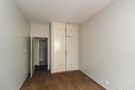 Apartamento à venda com 128m², 3 quartos e 1 vaga Apartamento à venda com 128m², 3 quartos e 1 vaga Quarto 2