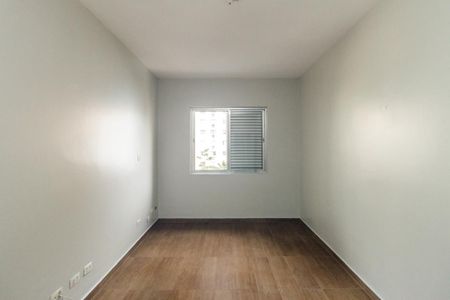 Apartamento à venda com 128m², 3 quartos e 1 vaga Apartamento à venda com 128m², 3 quartos e 1 vaga Quarto 2