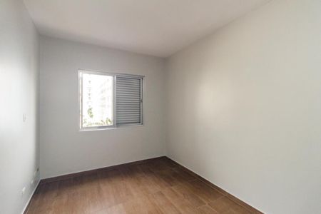 Apartamento à venda com 128m², 3 quartos e 1 vaga Apartamento à venda com 128m², 3 quartos e 1 vaga Quarto 2
