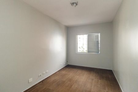 Apartamento à venda com 128m², 3 quartos e 1 vaga Apartamento à venda com 128m², 3 quartos e 1 vaga Quarto 2