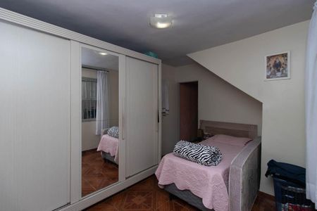 Casa para alugar com 270m², 3 quartos e 2 vagas Casa para alugar com 270m², 3 quartos e 2 vagasQuarto casa 2