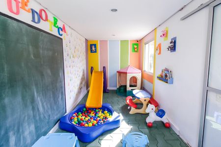 Apartamento à venda com 63m², 3 quartos e 1 vaga Apartamento à venda com 63m², 3 quartos e 1 vagaBrinquedoteca