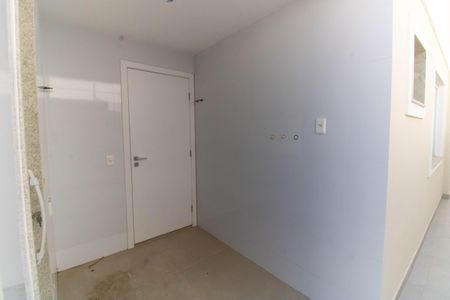 Casa à venda com 240m², 4 quartos e 2 vagas Casa à venda com 240m², 4 quartos e 2 vagasÁrea de Serviço