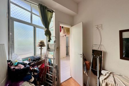 Apartamento à venda com 128m², 3 quartos e 1 vaga Apartamento à venda com 128m², 3 quartos e 1 vagaQuarto de Serviço