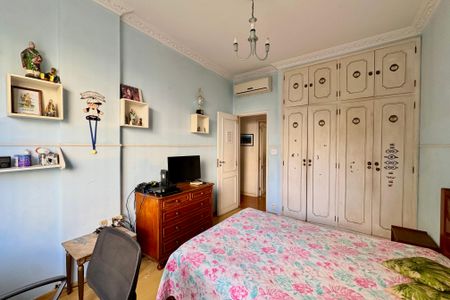 Apartamento à venda com 128m², 3 quartos e 1 vaga Apartamento à venda com 128m², 3 quartos e 1 vagaQuarto 1
