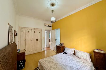 Apartamento à venda com 128m², 3 quartos e 1 vaga Apartamento à venda com 128m², 3 quartos e 1 vagaQuarto 2