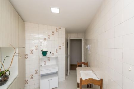 Apartamento à venda com 160m², 4 quartos e 1 vagaCozinha