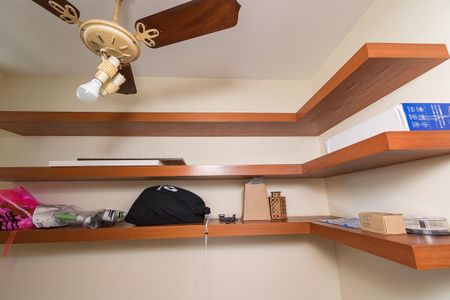 Apartamento à venda com 160m², 4 quartos e 1 vagaSuíte 