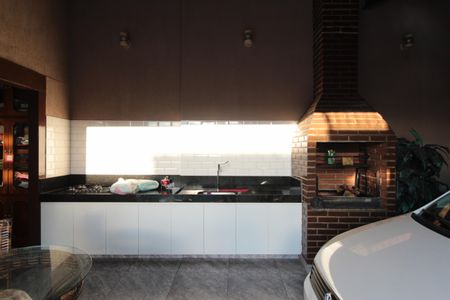 Casa à venda com 380m², 4 quartos e 6 vagasÁrea Gourmet