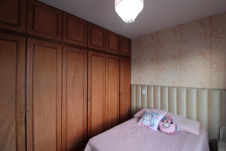 Casa à venda com 380m², 4 quartos e 6 vagasQuarto