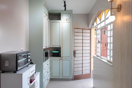 Casa à venda com 380m², 4 quartos e 6 vagasCozinha