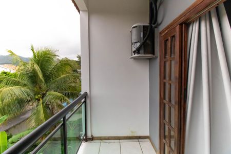 Casa à venda com 210m², 4 quartos e 2 vagasVaranda da Suíte 3