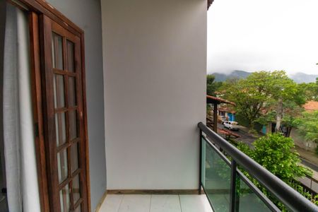 Casa à venda com 210m², 4 quartos e 2 vagasVaranda da Suíte 3