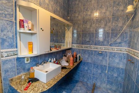 Casa à venda com 210m², 4 quartos e 2 vagasBanheiro da Suíte 1