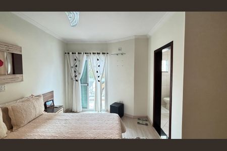 Casa para alugar com 246m², 3 quartos e 5 vagas Casa para alugar com 246m², 3 quartos e 5 vagasSuite 1