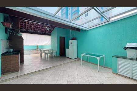 Casa para alugar com 246m², 3 quartos e 5 vagas Casa para alugar com 246m², 3 quartos e 5 vagasQuintal