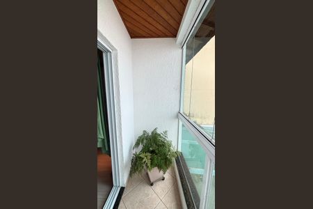 Casa para alugar com 246m², 3 quartos e 5 vagas Casa para alugar com 246m², 3 quartos e 5 vagasVaranda da Suíte 2