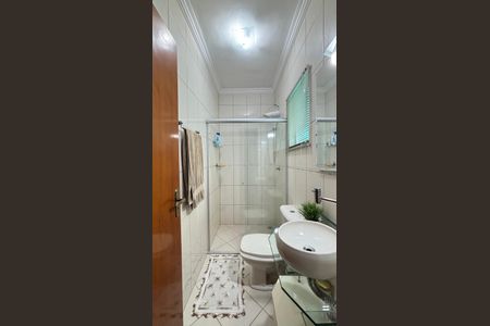 Casa para alugar com 246m², 3 quartos e 5 vagas Casa para alugar com 246m², 3 quartos e 5 vagasBanheiro da Suíte 3
