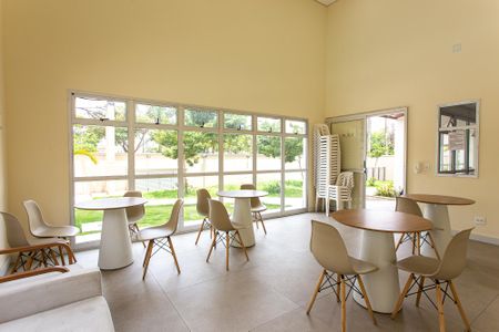 Apartamento à venda com 63m², 3 quartos e 1 vaga Apartamento à venda com 63m², 3 quartos e 1 vagaÁrea comum - Salão de festas