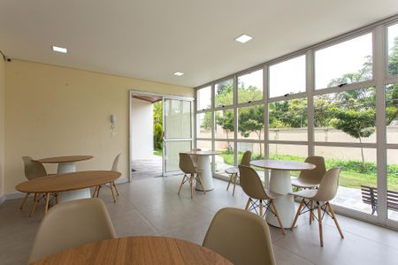 Apartamento à venda com 63m², 3 quartos e 1 vaga Apartamento à venda com 63m², 3 quartos e 1 vagaÁrea comum - Salão de festas