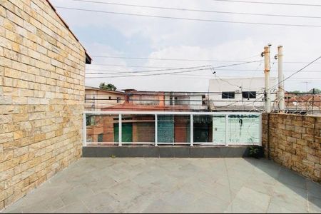 Casa à venda com 200m², 3 quartos e 2 vagas Casa à venda com 200m², 3 quartos e 2 vagasFoto 07