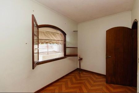 Casa à venda com 200m², 3 quartos e 2 vagas Casa à venda com 200m², 3 quartos e 2 vagasFoto 16