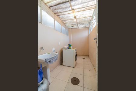Casa de condomínio à venda com 120m², 3 quartos e 2 vagas Casa de condomínio à venda com 120m², 3 quartos e 2 vagasÁrea de Serviço