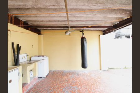 Casa à venda com 164m², 3 quartos e 2 vagasÁrea de Serviço