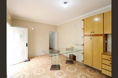 Casa à venda com 164m², 3 quartos e 2 vagasCozinha