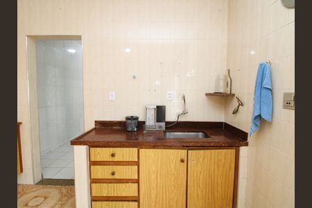 Casa à venda com 164m², 3 quartos e 2 vagasCozinha