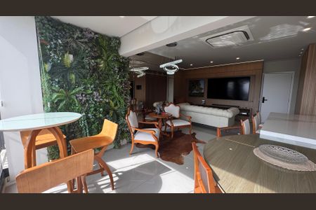 Apartamento para alugar com 110m², 2 quartos e 2 vagas Apartamento para alugar com 110m², 2 quartos e 2 vagasVaranda gourmet