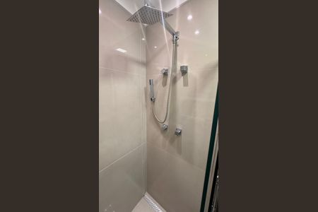 Apartamento para alugar com 110m², 2 quartos e 2 vagas Apartamento para alugar com 110m², 2 quartos e 2 vagasBanheiro da Suíte 2