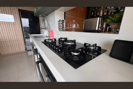 Apartamento para alugar com 110m², 2 quartos e 2 vagas Apartamento para alugar com 110m², 2 quartos e 2 vagasCozinha