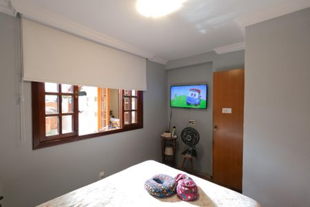 Apartamento à venda com 202m², 4 quartos e 2 vagas Apartamento à venda com 202m², 4 quartos e 2 vagasQuarto 1