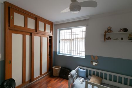 Apartamento à venda com 202m², 4 quartos e 2 vagas Apartamento à venda com 202m², 4 quartos e 2 vagasQuarto 4