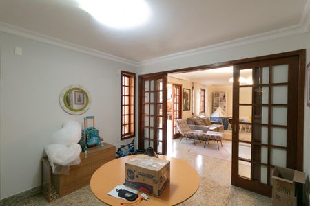 Apartamento à venda com 202m², 4 quartos e 2 vagas Apartamento à venda com 202m², 4 quartos e 2 vagasCopa