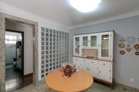 Apartamento à venda com 202m², 4 quartos e 2 vagas Apartamento à venda com 202m², 4 quartos e 2 vagasCopa