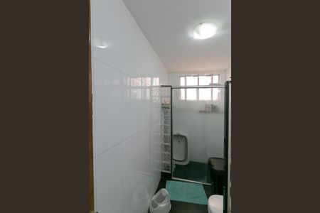 Apartamento à venda com 202m², 4 quartos e 2 vagas Apartamento à venda com 202m², 4 quartos e 2 vagasBanheiro Social