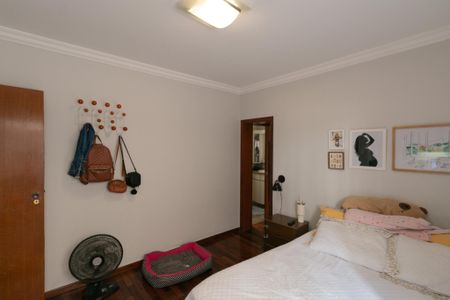 Apartamento à venda com 202m², 4 quartos e 2 vagas Apartamento à venda com 202m², 4 quartos e 2 vagasQuarto 3 Suite