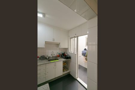 Apartamento à venda com 202m², 4 quartos e 2 vagas Apartamento à venda com 202m², 4 quartos e 2 vagasCozinha