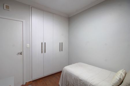 Apartamento à venda com 96m², 3 quartos e 2 vagasQuarto 1