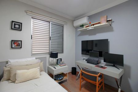 Apartamento à venda com 96m², 3 quartos e 2 vagasQuarto 1
