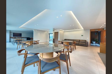 Apartamento à venda com 140m², 4 quartos e 4 vagas Apartamento à venda com 140m², 4 quartos e 4 vagasÁrea comum