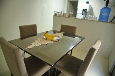 Casa à venda com 172m², 3 quartos e 2 vagasCopa