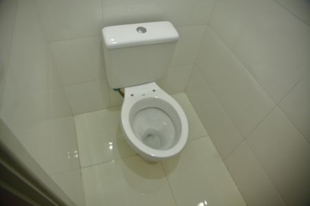 Casa à venda com 172m², 3 quartos e 2 vagasBanheiro de Serviço