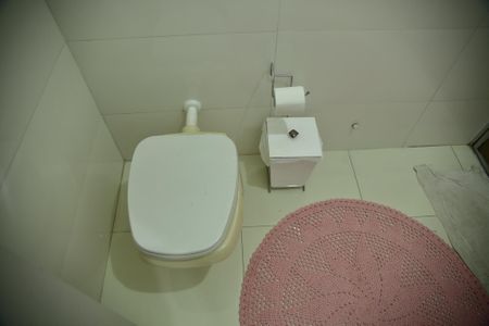 Casa à venda com 172m², 3 quartos e 2 vagasBanheiro/Suíte