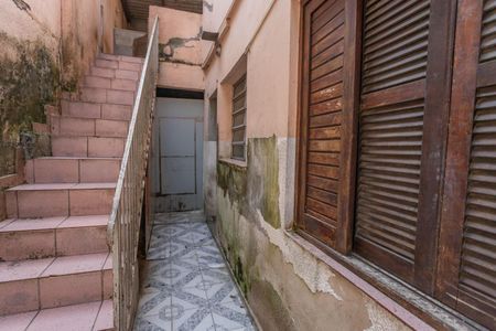 Casa à venda com 300m², 4 quartos e 2 vagasEntrada